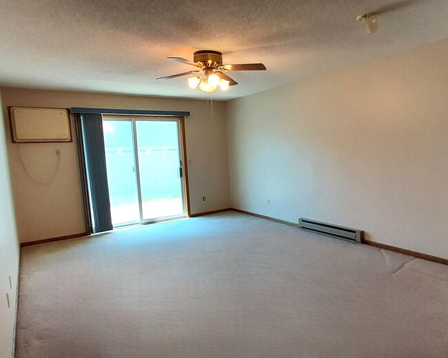 Foto del edificio - Nice 2 Bedroom Townhome