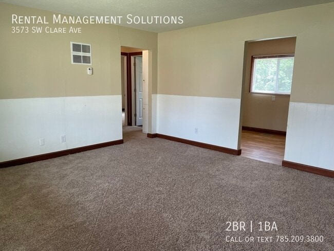 Building Photo - 3573 SW Clare Ave- 2 BED/1 BATH