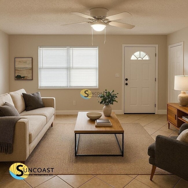 Photo - 3235 Holly Berry Ln House