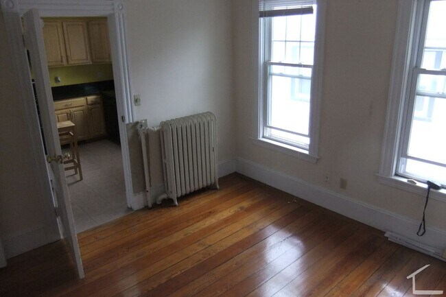 Foto del edificio - 9 Cushman Rd