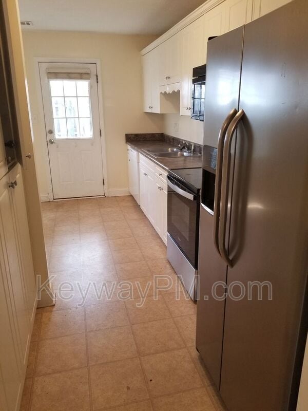 Foto del edificio - 302 Browning Dr