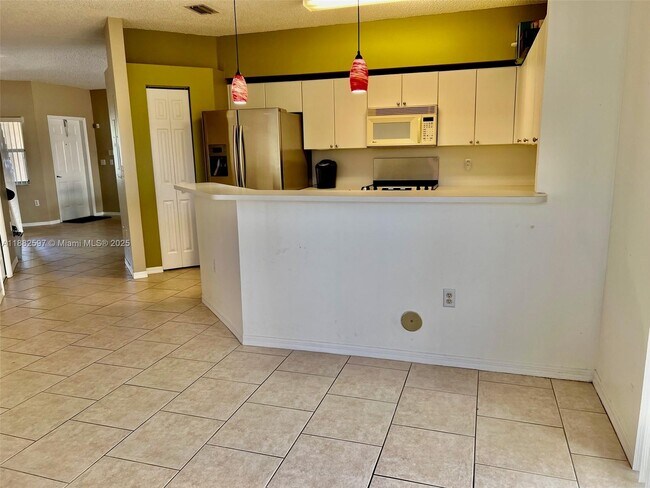 Foto del edificio - 2319 SE 24th Ave