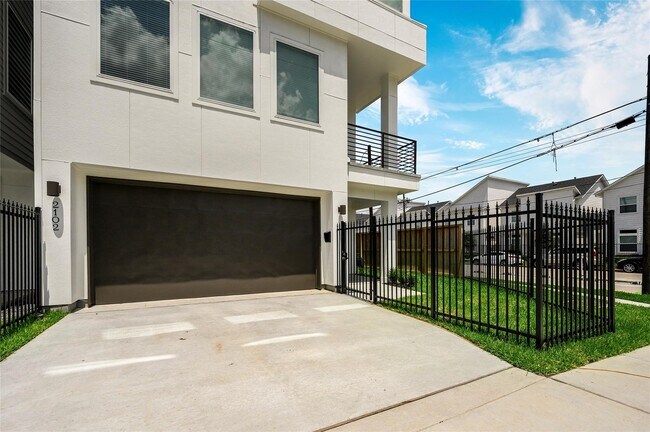 Foto del edificio - 2102 Live Oak St