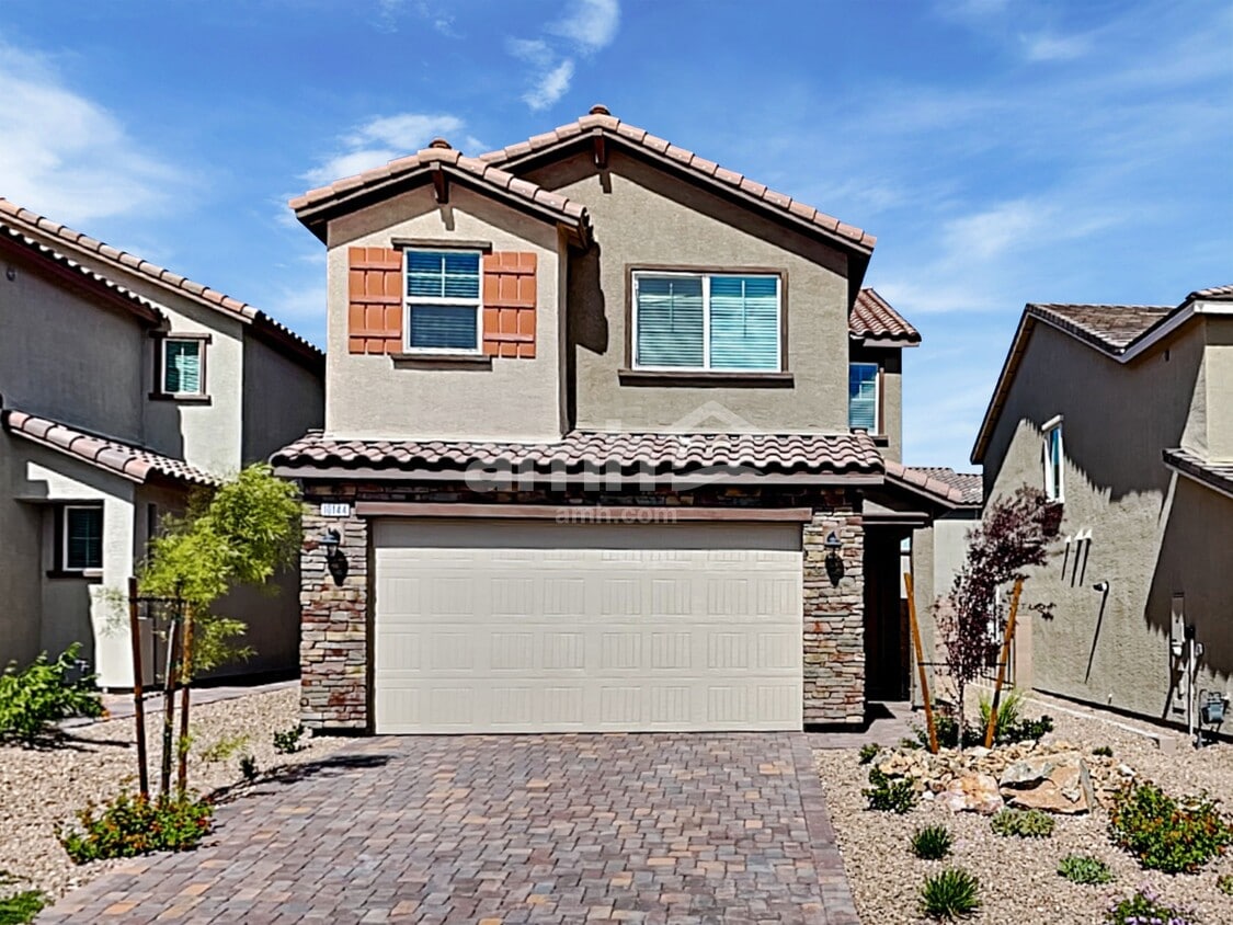 Primary Photo - 10144 W Oleta Ave