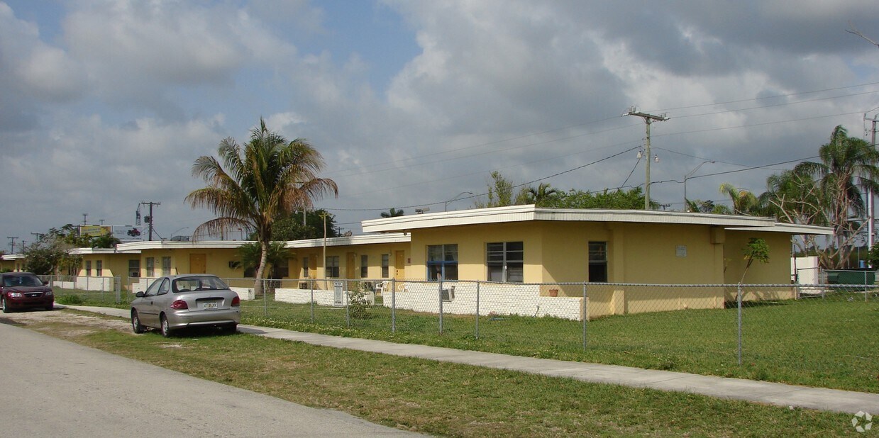 Foto del edificio - 26800 SW 145th Avenue Rd