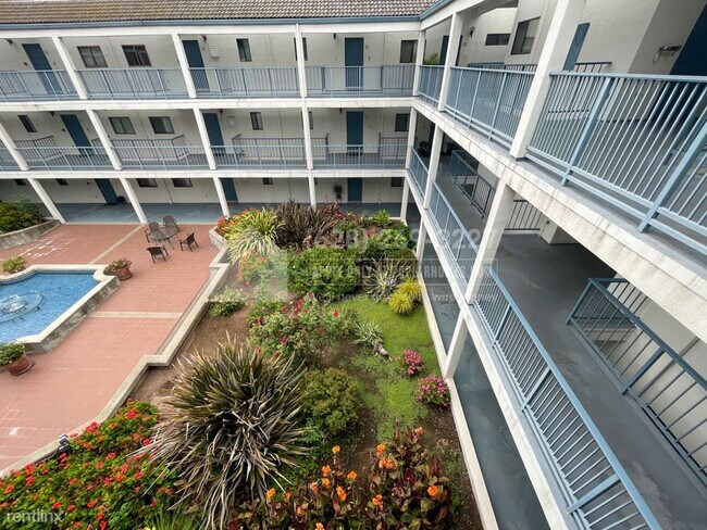 Foto del edificio - 1 br, 1 bath Condo - 4685 Albany Cir Unit ...