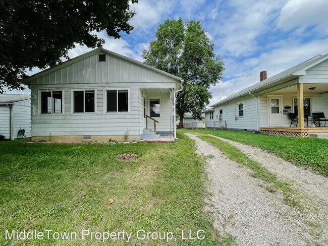 Building Photo - 2 br, 1 bath House - 922 W 15th St