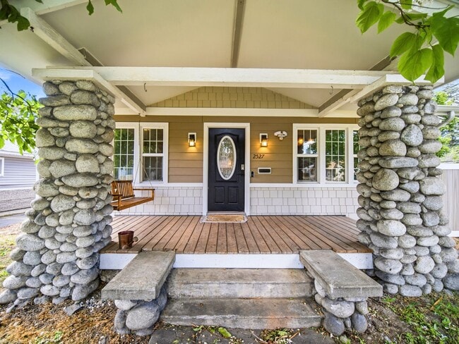 Building Photo - Updated Spokane Rental Home with 4 Bedrooms & Private Yard