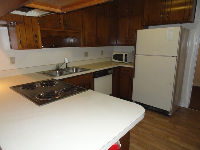 Foto del edificio - 2833 Botany Pl