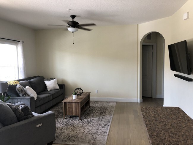 Foto del edificio - 2284 Betsy Ross Ln