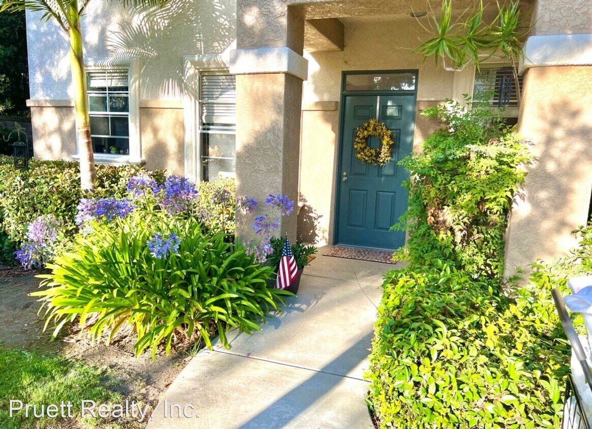 Foto principal - 2 br, 2 bath House - 3554 Caminito El Rincon