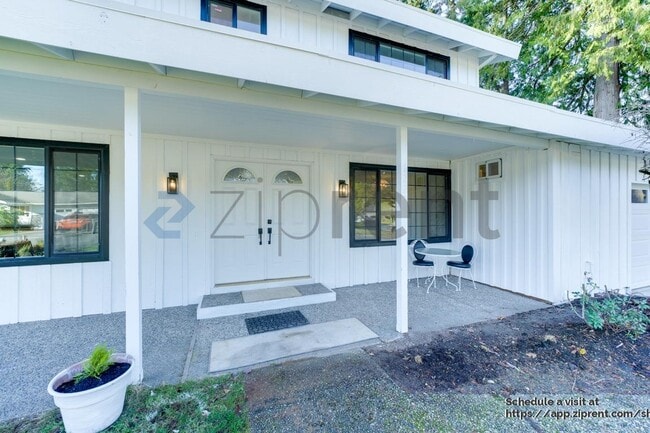 Foto del edificio - 12225 105th Ave NE