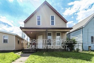 Building Photo - 1102 Harriet St