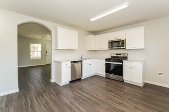 Building Photo - 5522 Amelia Plantation Dr