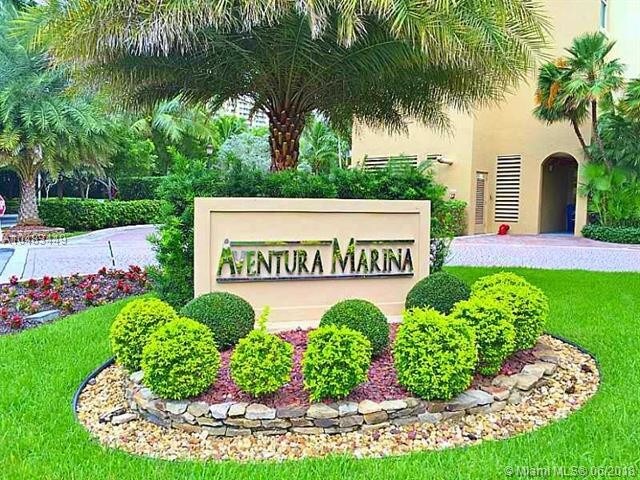 Foto del edificio - 3330 NE 190th St