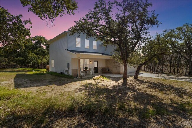 Foto del edificio - 5 Hickory Ct