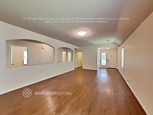 Foto del edificio - 18822 N Lyford Dr