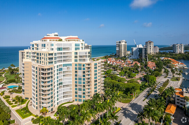 Aerial Photo - Aria at Park Shore