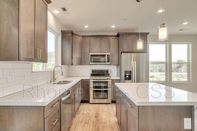 Foto del edificio - 13449 S Silver Rock Ln