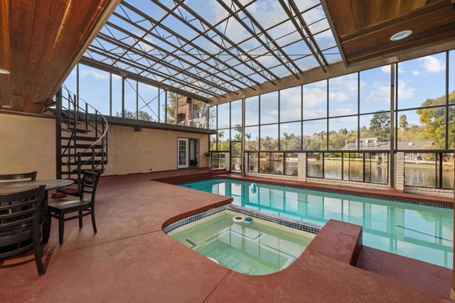 Foto del edificio - 2152 Ramona Ln