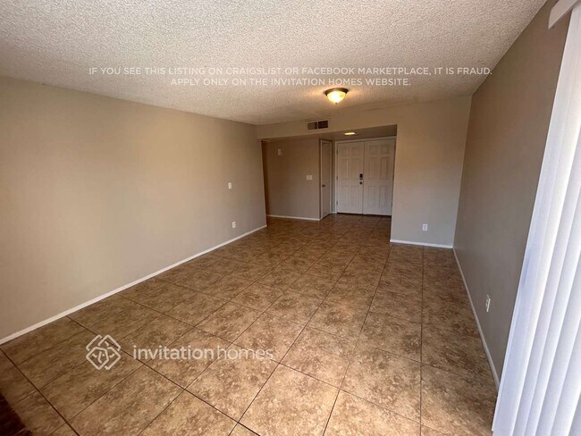 Building Photo - 4523 W Cheryl Dr