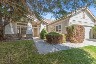 Building Photo - 9455 Oakley Ln