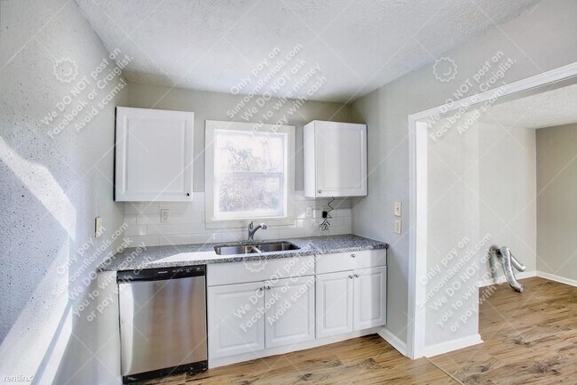 Building Photo - 3 br, 2 bath House - 1503 Bland St