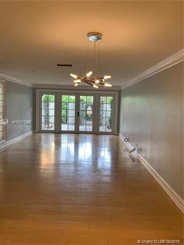 Building Photo - 813 SE 2nd St   Fort Lauderdale FL 33301