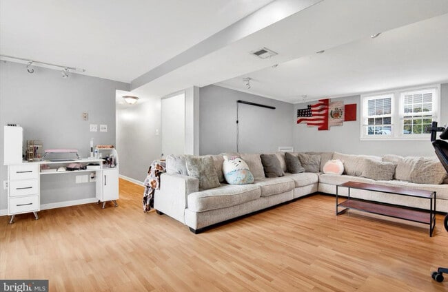 Foto del edificio - 13907 Grove Ct