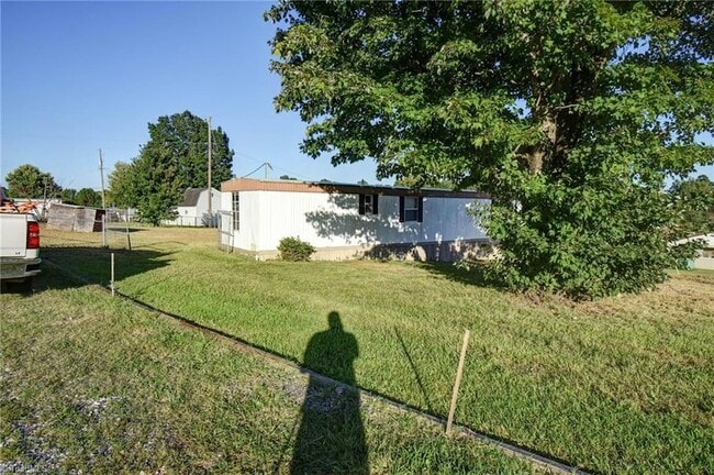 Building Photo - 5626 Spainhour St