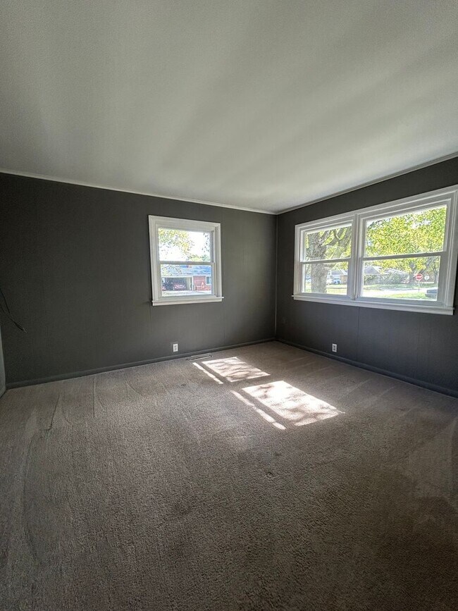 Foto del edificio - 3 Bedroom w/ A Bonus Room