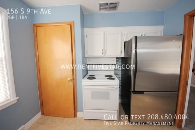 Building Photo - 156 S 9th Ave