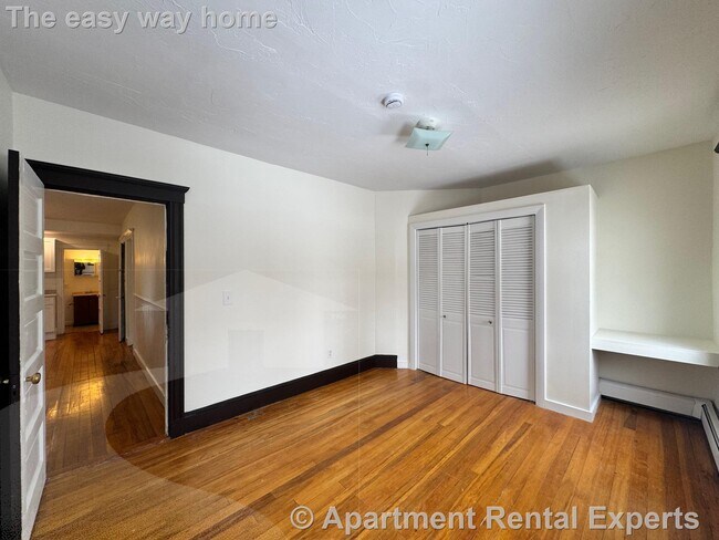 Foto del edificio - 38 Linden Ave