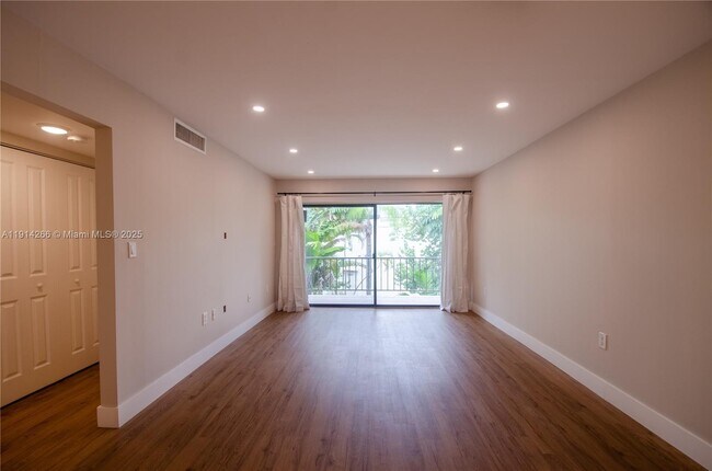 Foto del edificio - 8281 SW 128th St