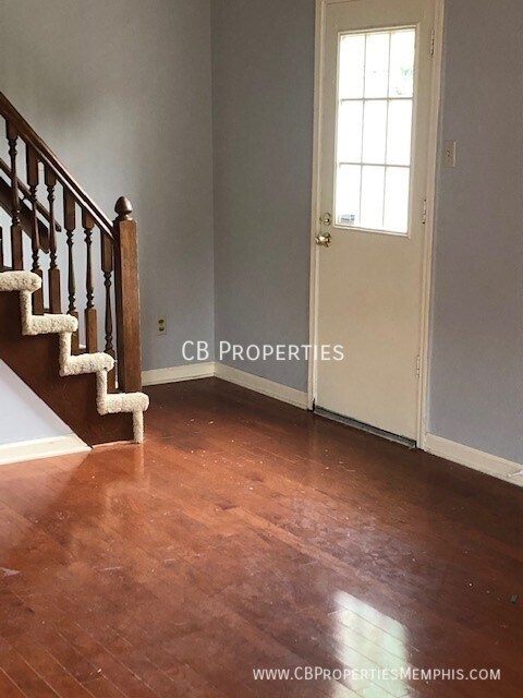Building Photo - 2239 Birken Dr