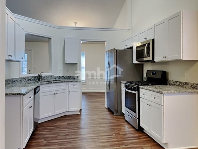 Foto del edificio - 1755 Heatherton Rd