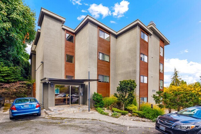 Foto del edificio - East Slope Queen Anne 1 Bedroom Condo