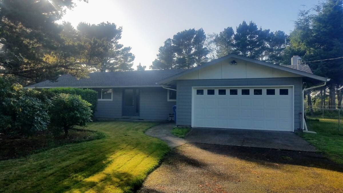 2540 S Crestline Dr, Waldport, OR 97394 House Rental in Waldport, OR