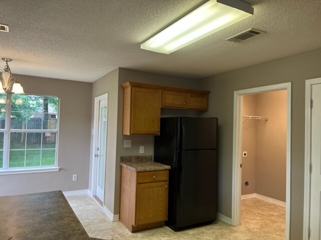 Foto del edificio - 2148 Seasons Ct