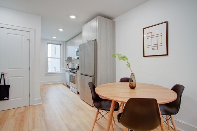 Foto del edificio - 198 Morgan St