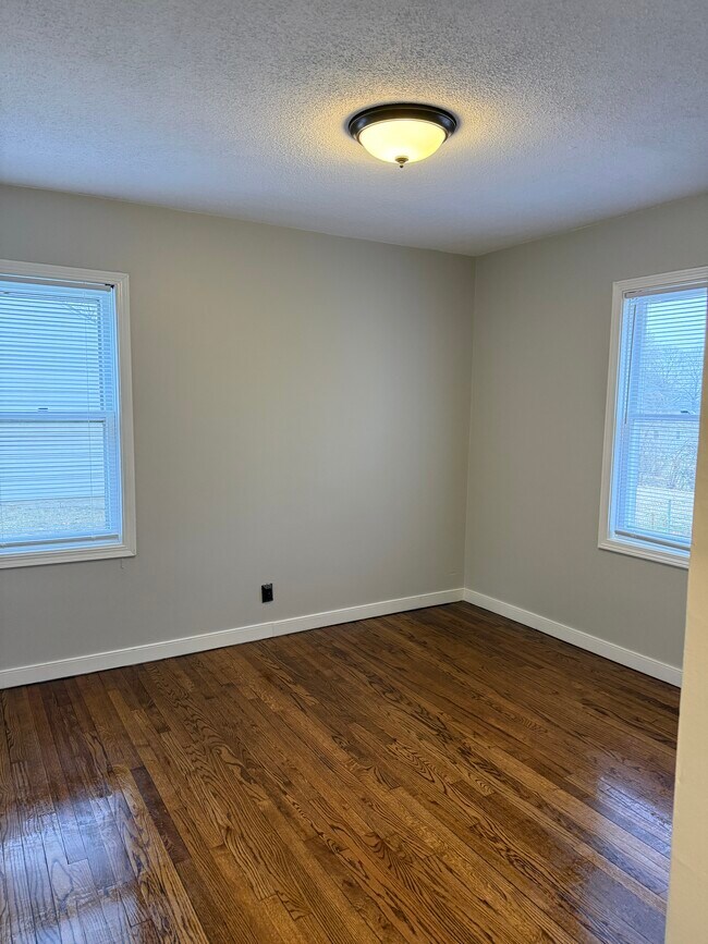 Foto del edificio - 1401 NE 57th Terrace