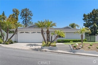 Building Photo - 2704 Via Montezuma