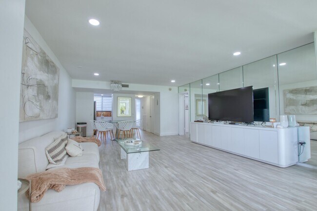 Foto del edificio - 4246 Deste Ct