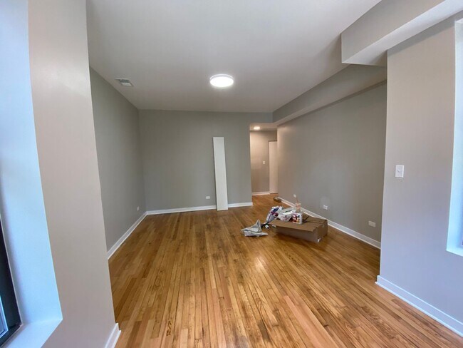 Building Photo - 1739 W Wallen Ave