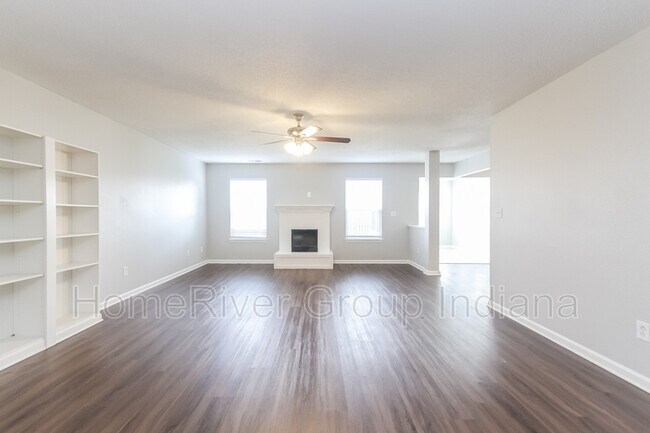 Building Photo - 5545 Rambling Dr
