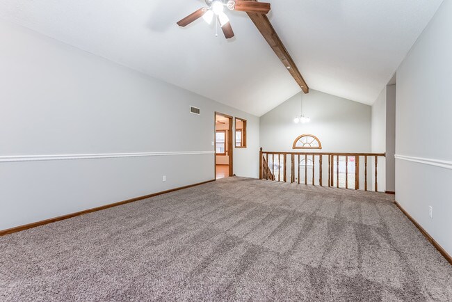 Building Photo - 3 Bedroom, 2 Bath home in Liberty