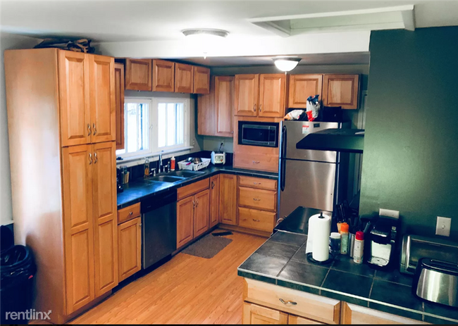 Photo - 808 Hutchins Ave House