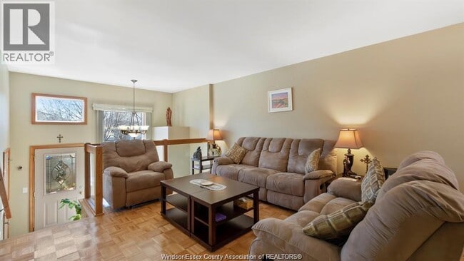 Building Photo - 4221 Stagecoach Ave