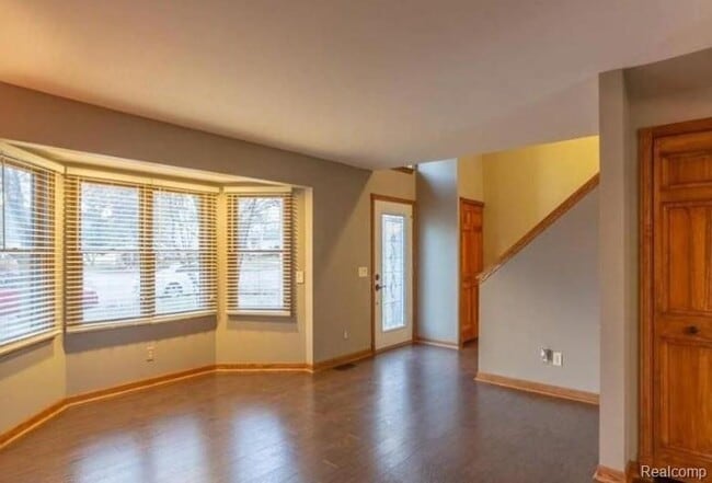 Building Photo - 4022 Hazelett Dr