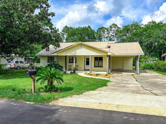 Building Photo - 121 Westcott Cir